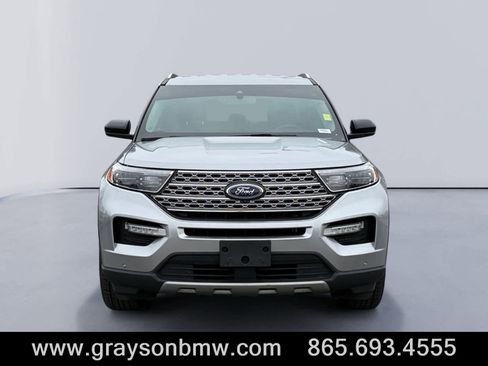 Used 2022 Ford Explorer Limited image 8