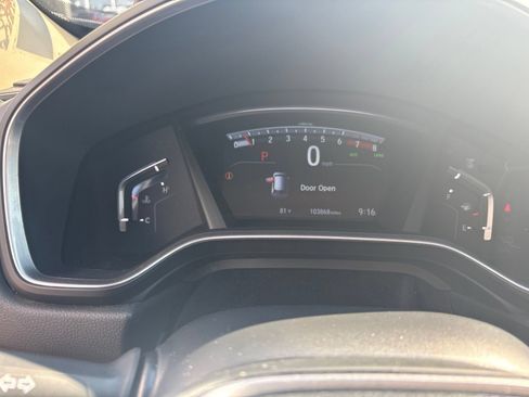 Used 2018 Honda CR-V Touring image 6