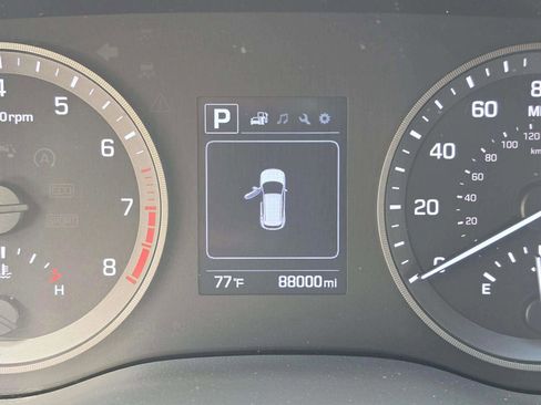 Used 2018 Hyundai Tucson Value FWD image 36