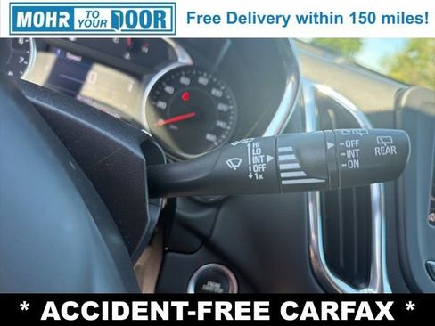 Used 2021 Chevrolet Equinox LT FWD image 18