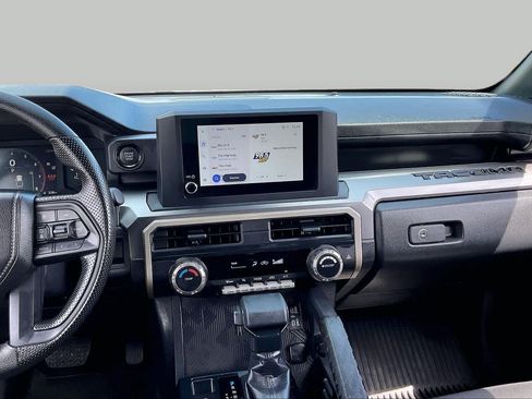 Used 2026 Toyota Tacoma SR5 RWD image 7