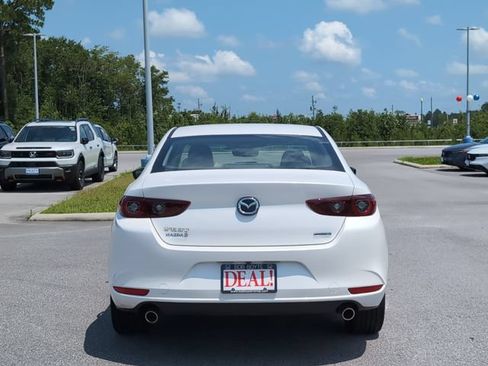 Used 2023 MAZDA MAZDA3 s FWD image 4