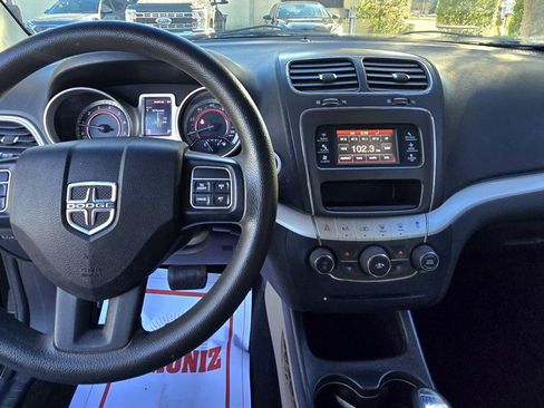 Used 2012 Dodge Journey SXT image 12