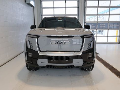 Certified 2024 GMC Sierra EV Denali image 5