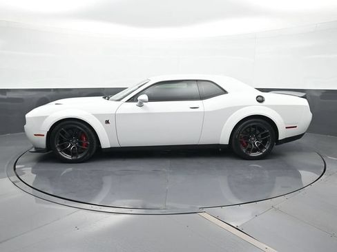 Used 2021 Dodge Challenger R/T Scat Pack RWD image 2