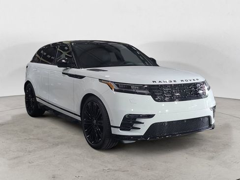 New 2026 Land Rover Range Rover Velar Dynamic SE image 7