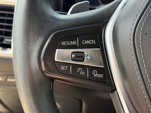 Used 2025 BMW X5 sDrive40i w/ Climate Comfort Package RWD image 25