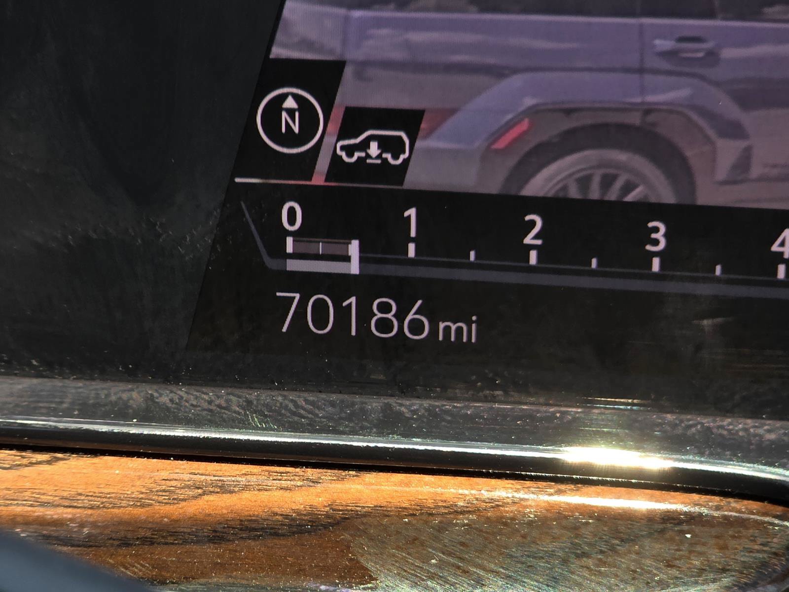 Used 2021 Cadillac Escalade Sport Platinum AWD/4WD image 39