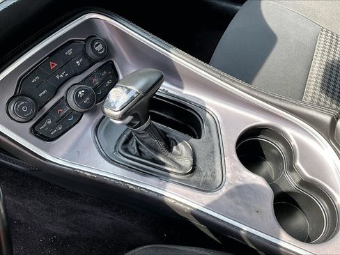 Used 2019 Dodge Challenger GT w/ Performance Handling Group RWD image 16