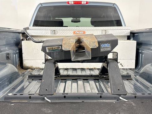 Used 2013 GMC Sierra 2500 SLE w/ SLE Preferred Package image 30