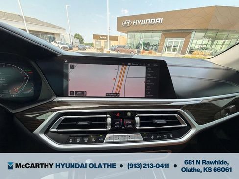 Used 2021 BMW X7 xDrive40i w/ Executive Package 2 AWD/4WD image 10