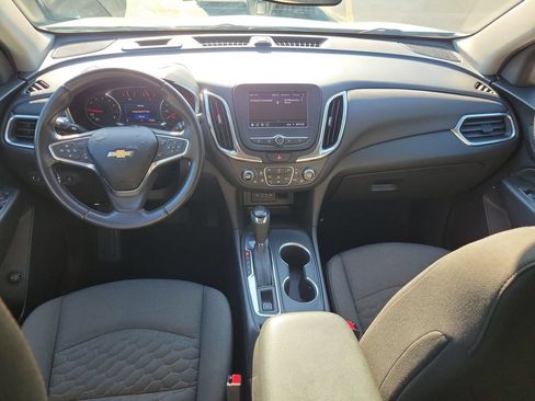 Used 2021 Chevrolet Equinox LT FWD image 12
