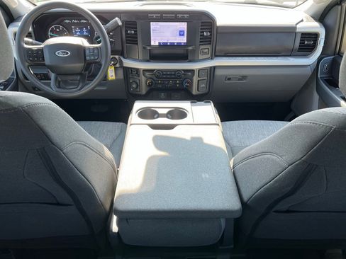 Used 2024 Ford F250 XLT w/ FX4 Off-Road Package image 24