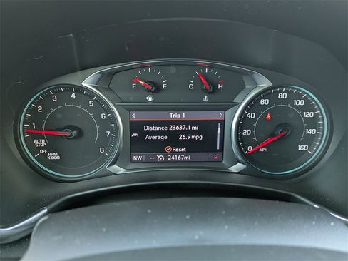 Used 2024 Chevrolet Equinox Premier image 31