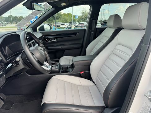 Certified 2026 Honda CR-V Sport Touring image 10