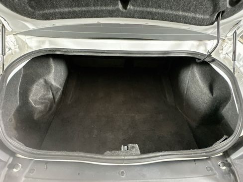 Used 2017 Dodge Challenger SXT RWD image 25
