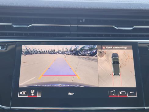 Used 2024 Audi Q7 2.0T Premium Plus image 19