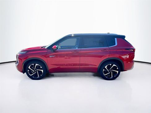 New 2025 Mitsubishi Outlander SEL image 4