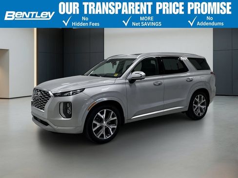 Used 2022 Hyundai Palisade Limited w/ Cargo Package FWD image 1