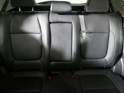 Used 2021 Kia Seltos EX image 13