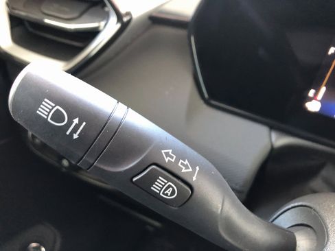 Certified 2026 Chevrolet TrailBlazer LT w/ Convenience Package image 33