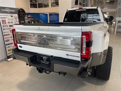 New 2026 Ford F450 King Ranch w/ FX4 Off-Road Package image 10