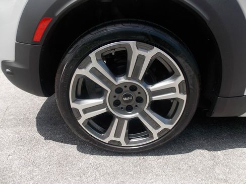 Used 2024 MINI Cooper Countryman S FWD image 16