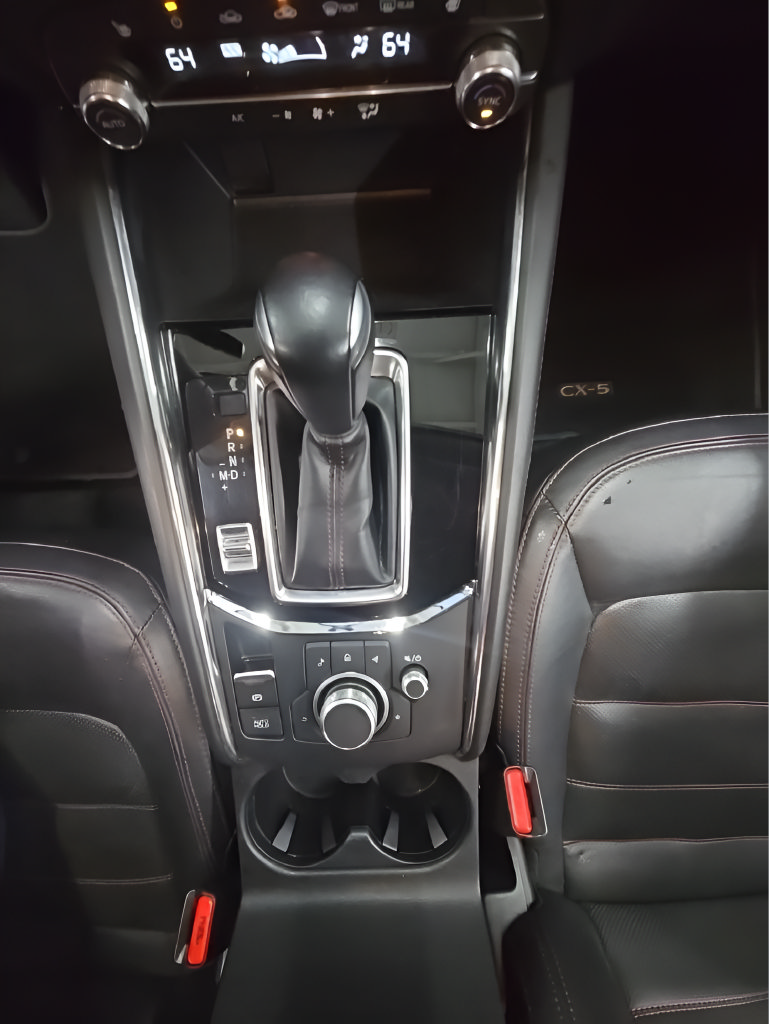 Used 2024 MAZDA CX-5 Carbon Edition AWD/4WD image 33