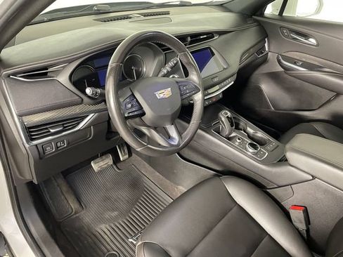 Used 2019 Cadillac XT4 Sport AWD/4WD image 3