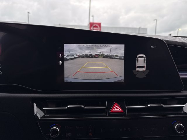 Used 2024 Kia Niro EX Touring FWD image 23