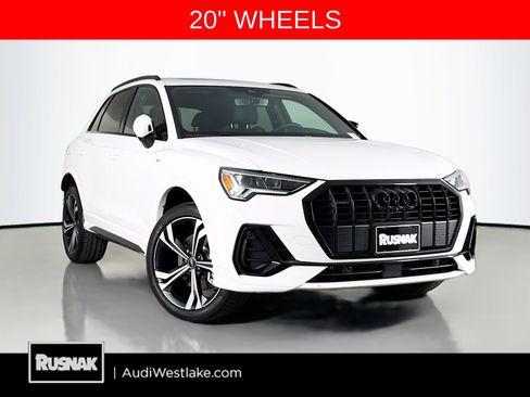 Used 2024 Audi Q3 2.0T Premium Plus w/ Premium Plus Package AWD/4WD image 1