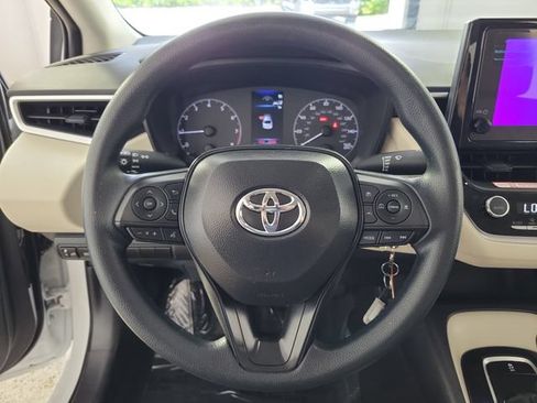 Used 2025 Toyota Corolla LE FWD image 26