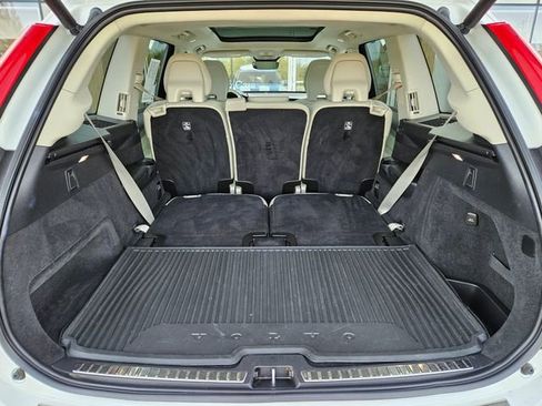 Used 2023 Volvo XC90 B6 Ultimate w/ Protection Package Premier AWD/4WD image 11