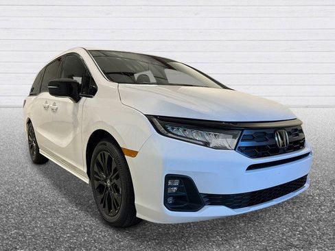 New 2026 Honda Odyssey Sport-L image 10