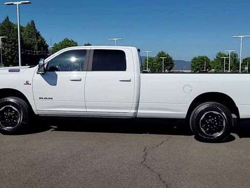 New 2025 RAM 2500 Laramie image 5