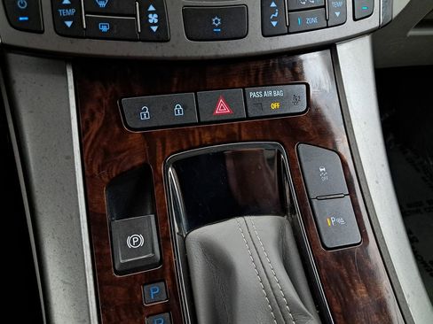 Used 2010 Buick LaCrosse CXL image 13