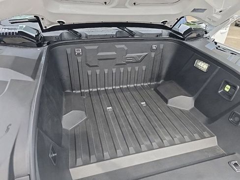 New 2025 GMC Hummer EV 3X image 25