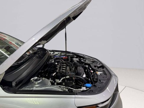 Used 2025 Honda Accord SE image 41