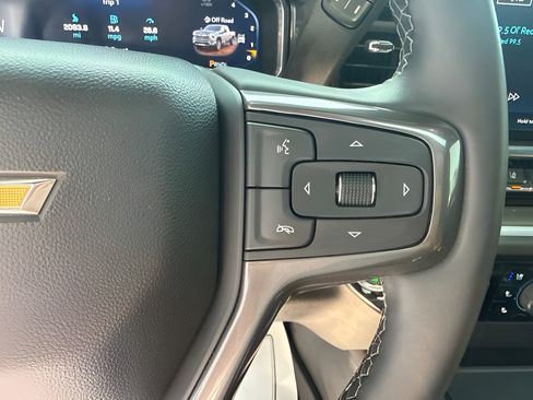 Used 2026 Chevrolet Silverado 2500 High Country w/ High Country Premium Package AWD/4WD image 21