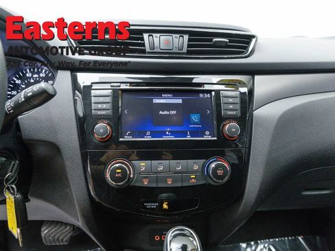 Used 2020 Nissan Rogue Sport S AWD/4WD image 11