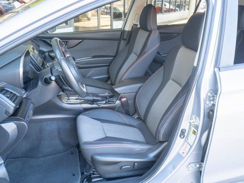 Used 2020 Subaru Crosstrek 2.0i Premium w/ Moonroof Package 2 image 8