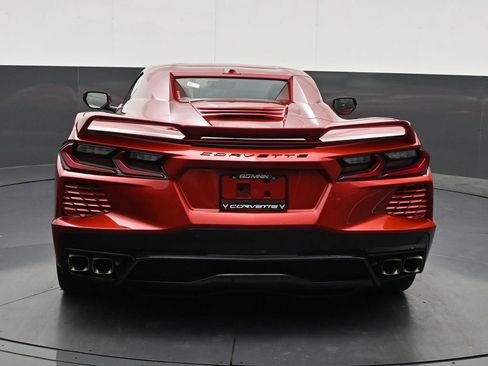 Used 2022 Chevrolet Corvette Stingray Premium Conv w/ Z51 Performance Package RWD image 4