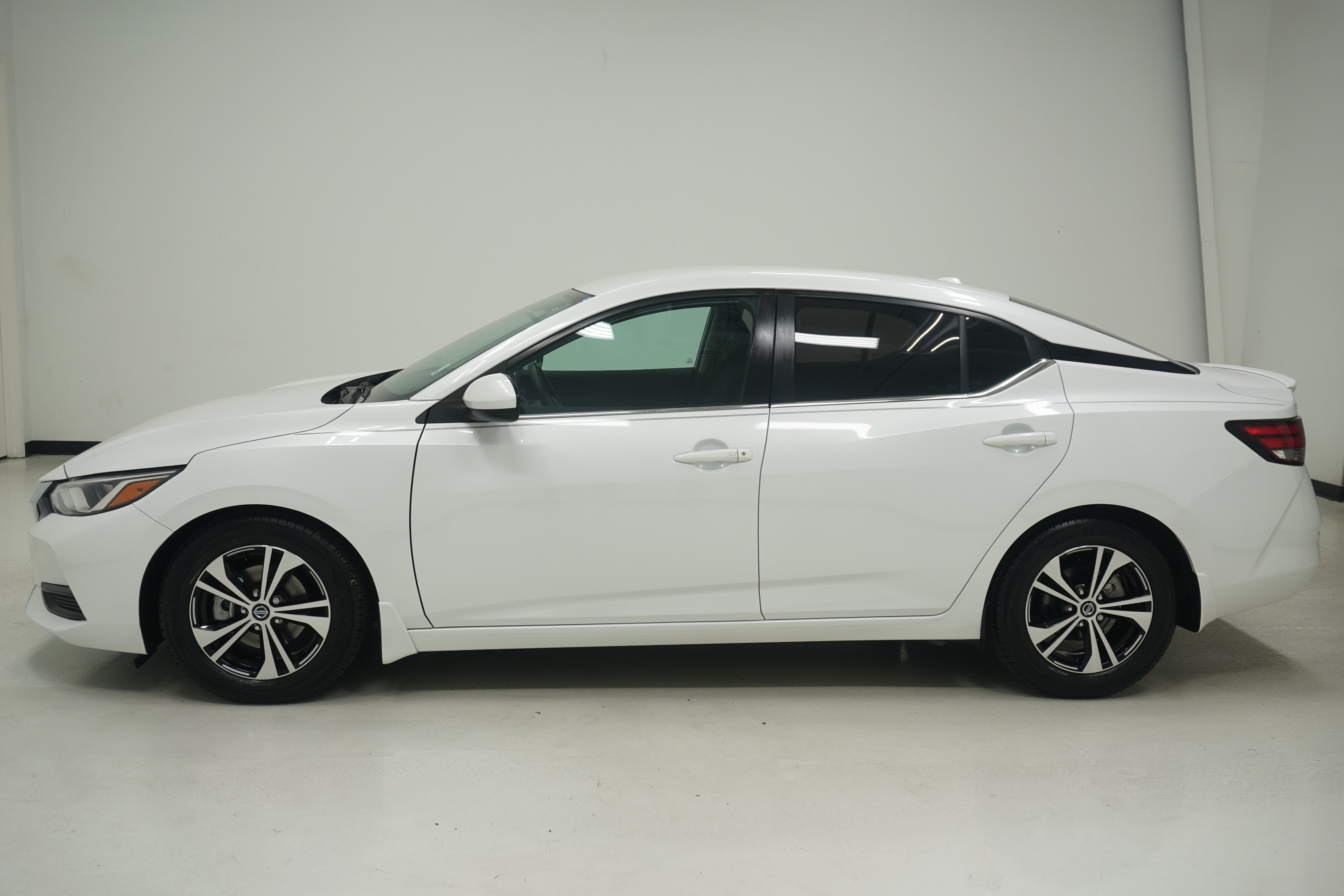 Used 2021 Nissan Sentra SV FWD image 7