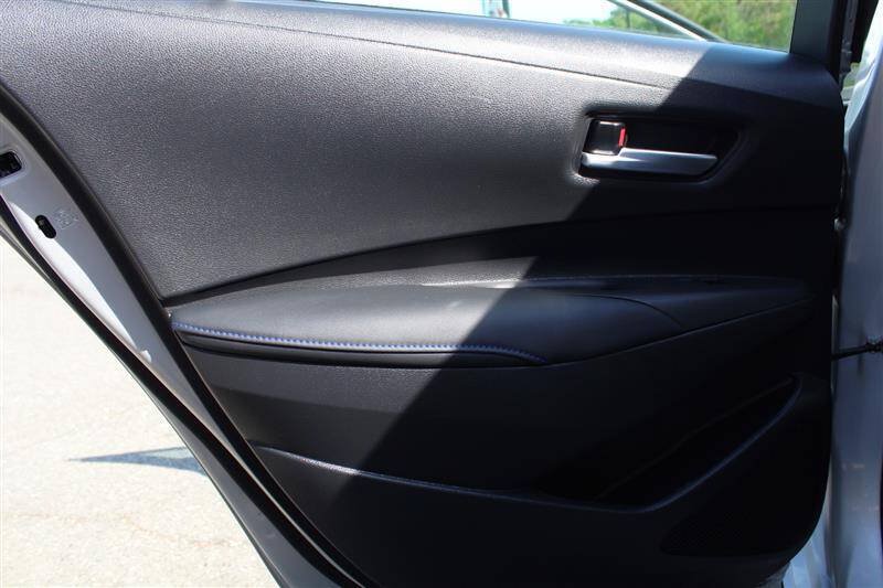 Used 2021 Toyota Corolla SE w/ Carpet Mat Package (TMS) FWD image 22