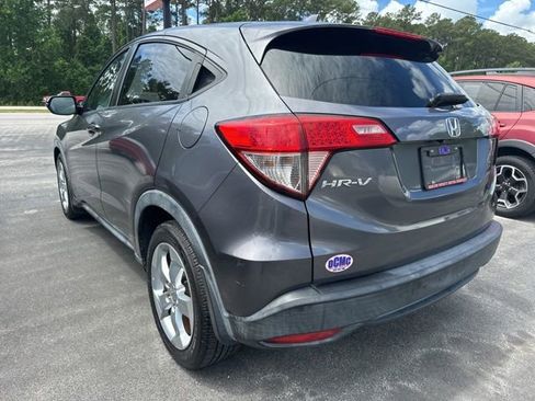 Used 2016 Honda HR-V EX image 4
