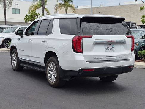 Used 2022 GMC Yukon Denali AWD/4WD image 8