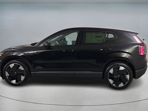 New 2026 Volvo EX30 Ultra w/ Protection Package AWD/4WD image 4