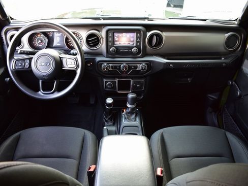 Certified 2021 Jeep Wrangler Unlimited Sport image 32