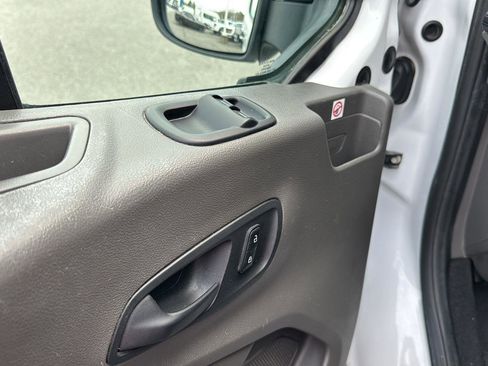 Used 2021 Ford Transit 350 XLT image 23