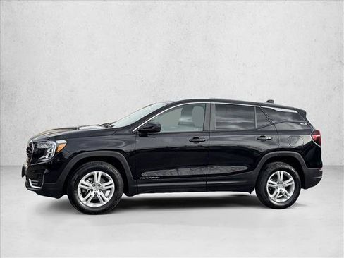Used 2024 GMC Terrain SLE AWD/4WD image 5